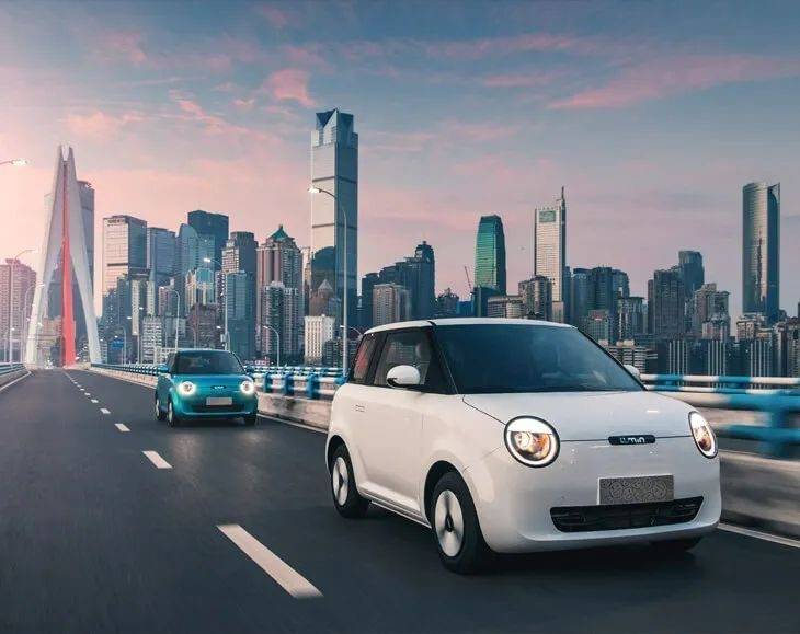 殺傷力爆棚的黑馬!2.49萬元起售的三款純電車型強(qiáng)在哪?