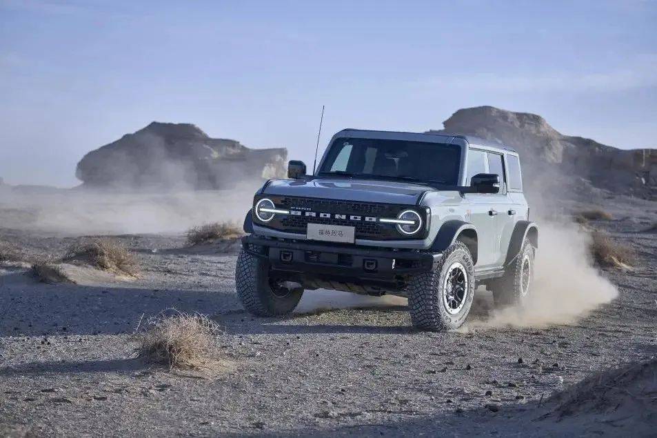 選擇坦克和小米,他們竟有這樣的故事