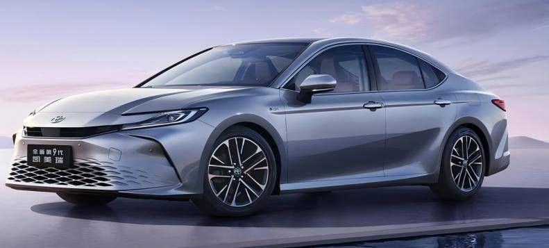 上半年最暢銷十大燃油車型:大眾占4席,第一名竟是國產車?