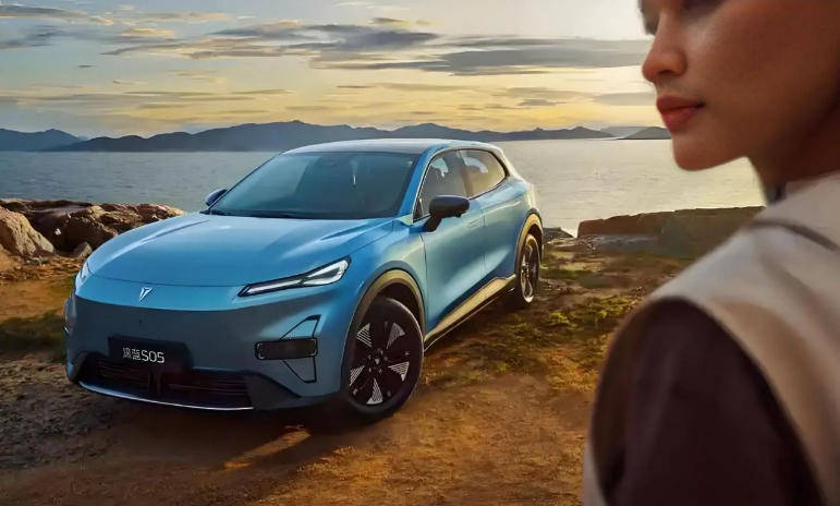 盈虧平衡點(diǎn)臨近,深藍(lán)“打樣”央企新能源轉(zhuǎn)型