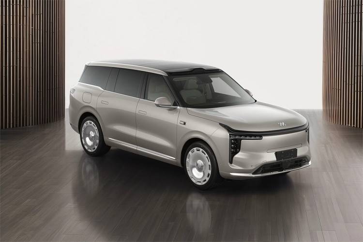 華為L3上車,50萬級嵐圖“泰山”諜照曝光,高端大旗能否扛穩?