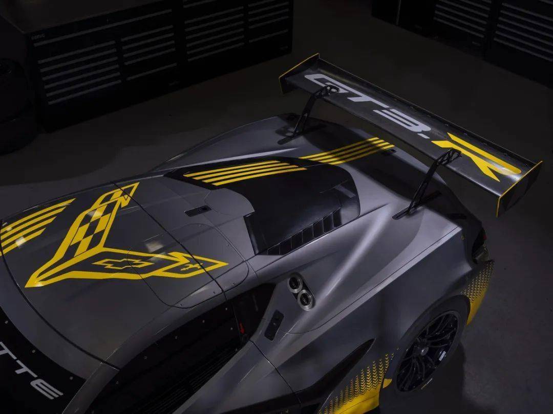 美系大V8,科爾維特Z06 GT3.R模型試玩