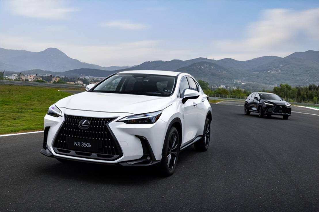 雷克薩斯的生存之道:以“靜奢”穿越周期