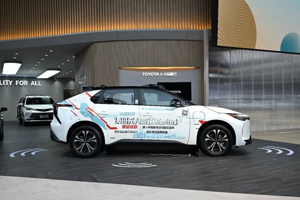 “更中國”的豐田智變破局,上半年銷量破83.7萬臺(tái)