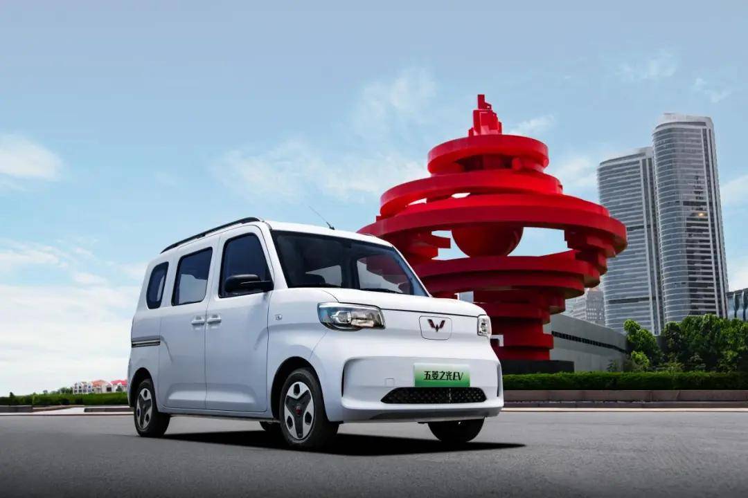 五菱之光EV,到底準備賣給誰?