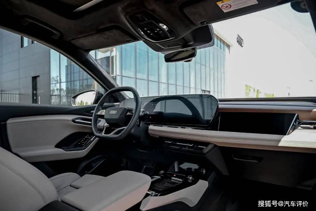 一汽奧迪Q6L e-tron:豪華純電標(biāo)桿,獲專(zhuān)家一致盛贊