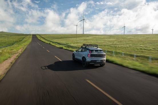 北歐高智感純電SUV新寵:沃爾沃EX30 Cross Country中國上市