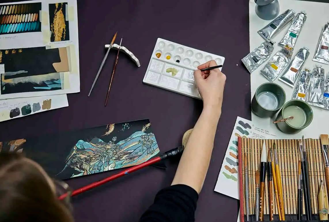 致敬敦煌壁畫的定制藝術(shù) 勞斯萊斯三款車型推出訂制版