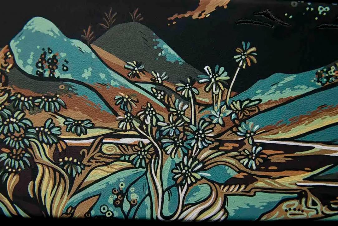 致敬敦煌壁畫的定制藝術(shù) 勞斯萊斯三款車型推出訂制版