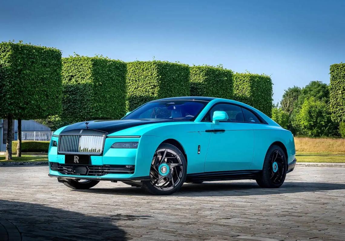 致敬敦煌壁畫的定制藝術(shù) 勞斯萊斯三款車型推出訂制版