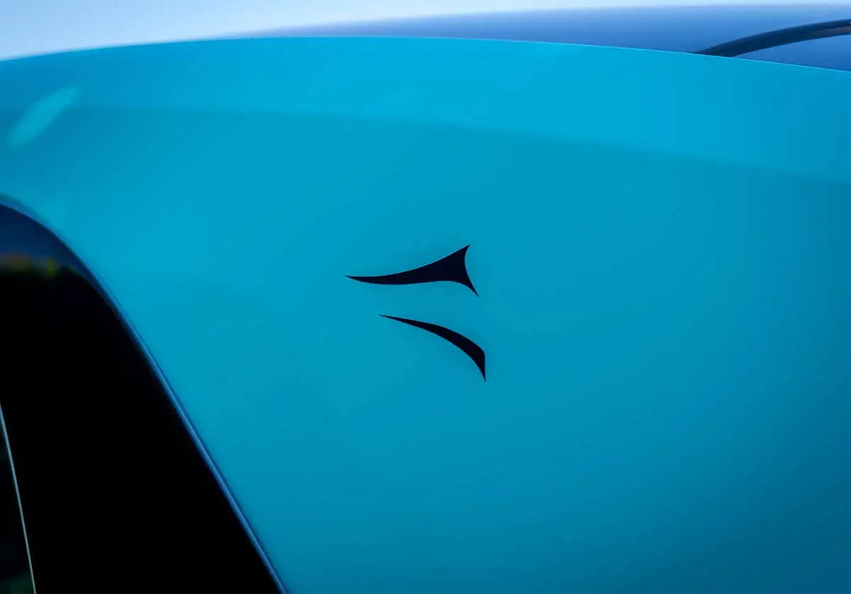 致敬敦煌壁畫的定制藝術(shù) 勞斯萊斯三款車型推出訂制版