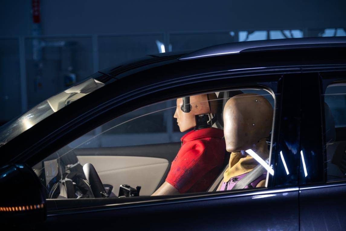 捷達VS8 硬扛超嚴苛碰撞Top safety“十字夾擊”挑戰成功