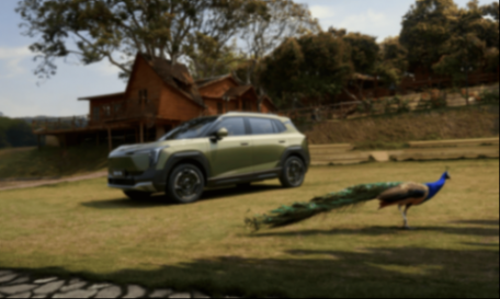 12萬落地的A0級智能SUV,東風納?06和比亞迪元UP,哪款更值?