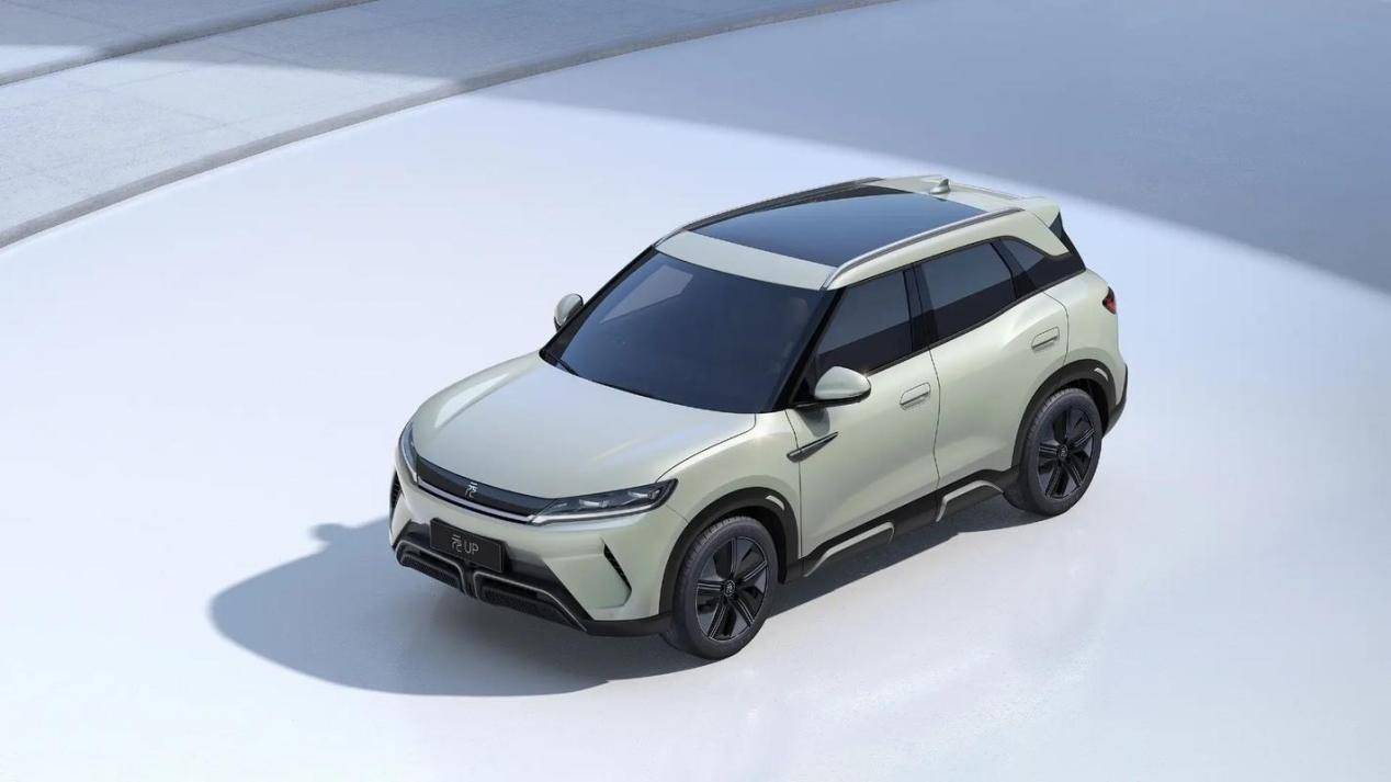 A0級純電中門對狙!東風納米06和元UP誰能笑到最后?