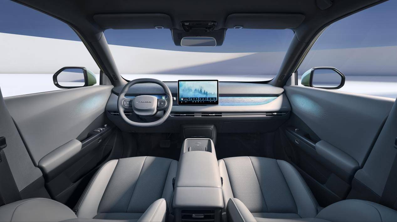 A0級純電中門對狙!東風納米06和元UP誰能笑到最后?