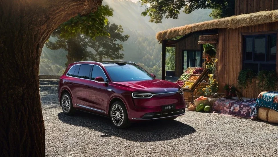 余承東官宣新問界M7將在9月發(fā)布:首發(fā)珊瑚紅配色,增程/純電雙版本 余承東官宣新問界M7將在9月發(fā)布:首發(fā)珊瑚紅配色,增程/純電雙版本