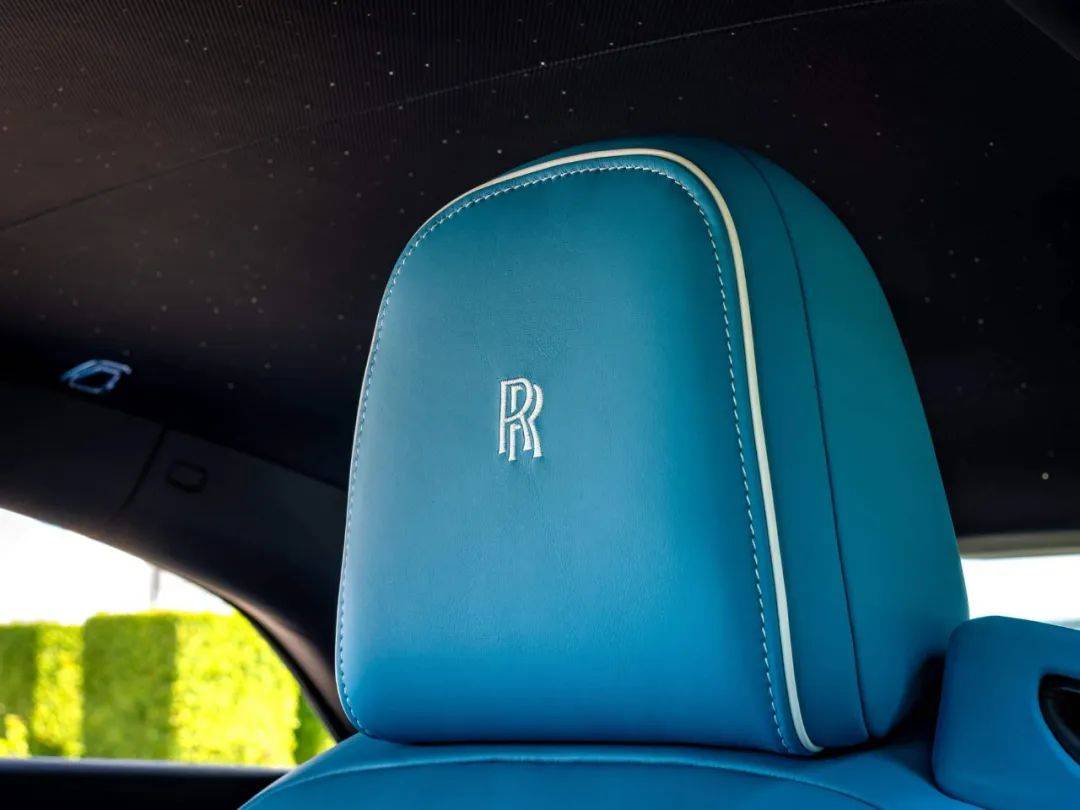 把敦煌壁畫開上路!勞斯萊斯推出三款“中國壁畫之藝”高定車型