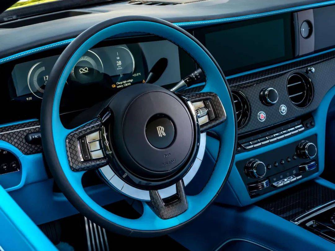 把敦煌壁畫開上路!勞斯萊斯推出三款“中國壁畫之藝”高定車型