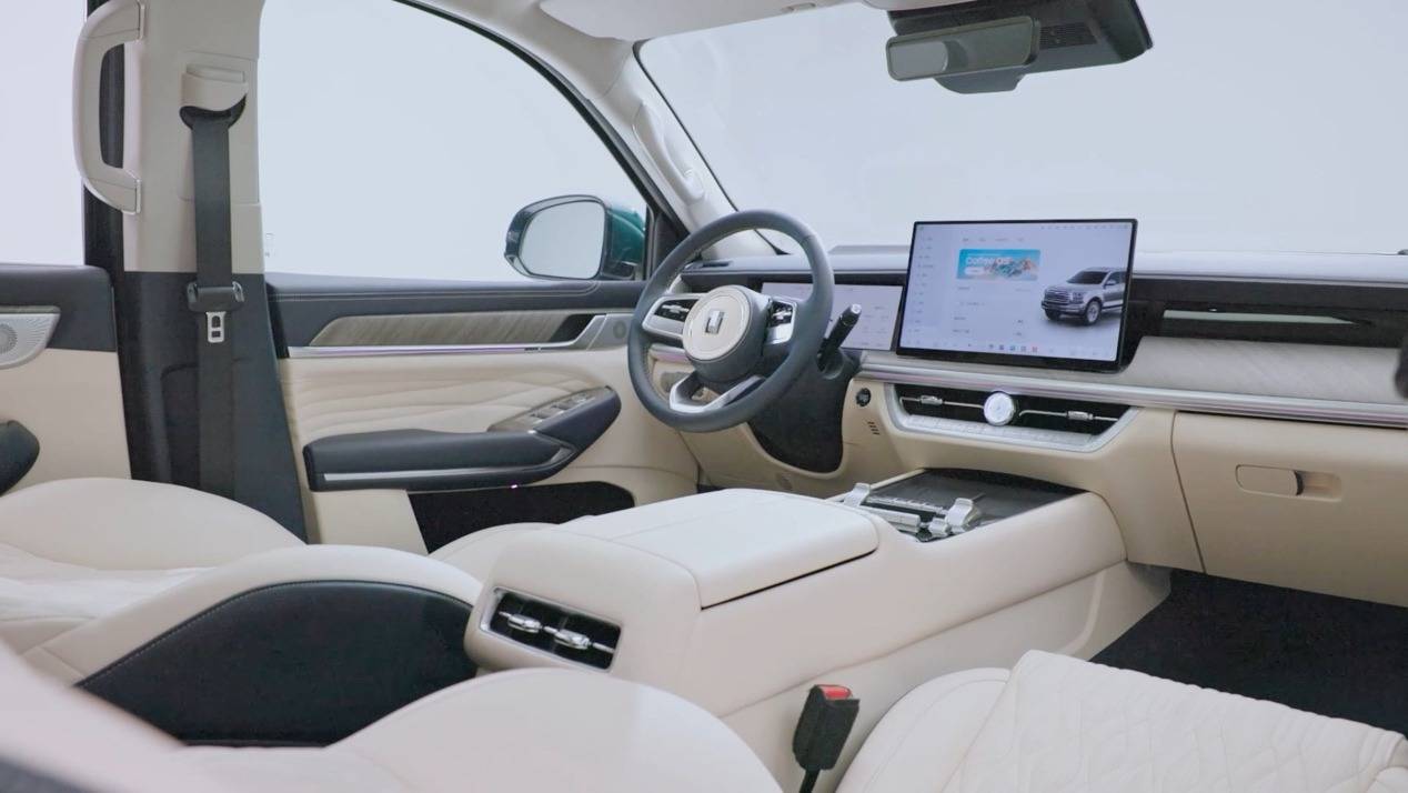 智能、豪華面面俱到 全新坦克500設計解讀