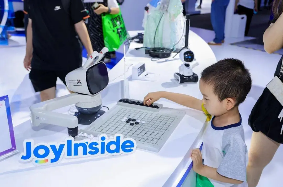 從高情商機器人到開源Agent,解密京東JoyAI背后最強場景王牌 從高情商機器人到開源Agent,解密京東JoyAI背后最強場景王牌