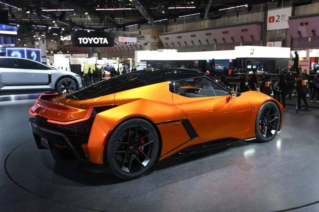 中置引擎GR Yaris告訴你,玩車,豐田依然是專業的