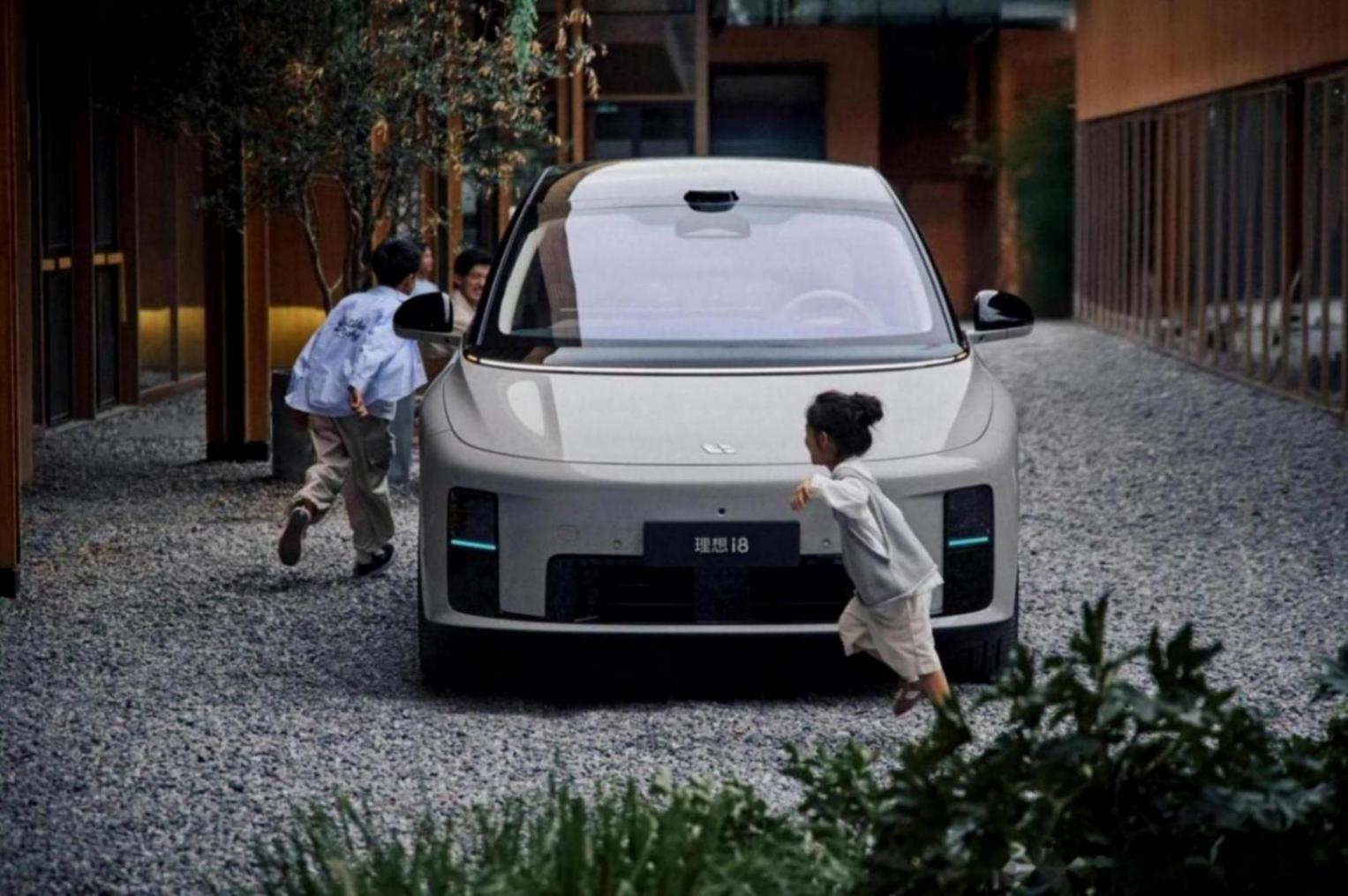 上市一周就降價!理想i8是被樂道L90打怕了?