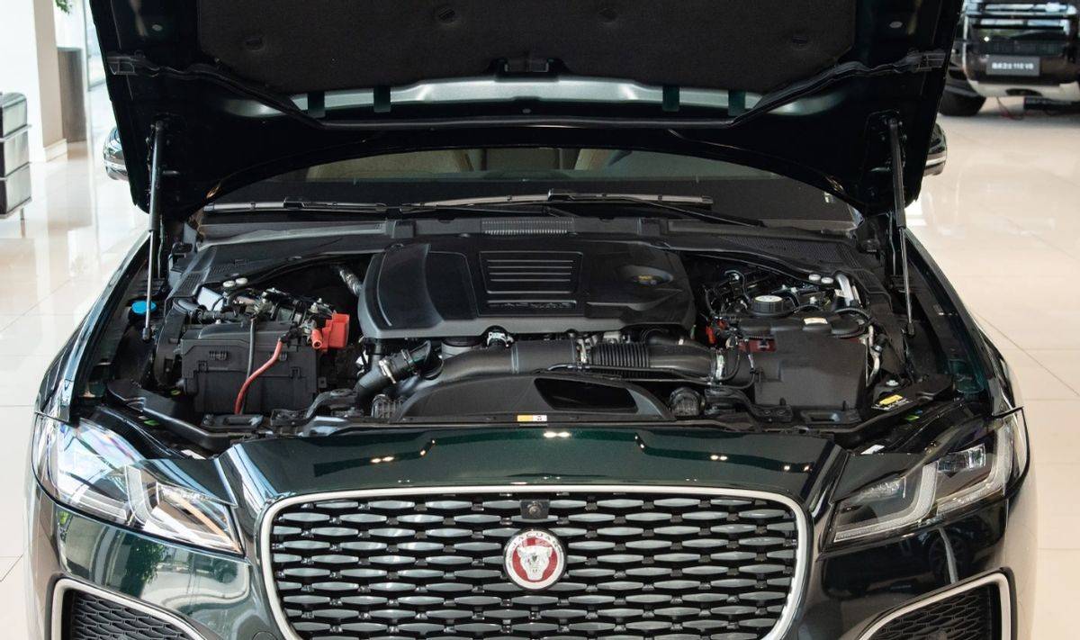 捷豹終于接地氣了!新款XFL上市,賣23.98萬起,還買34C?