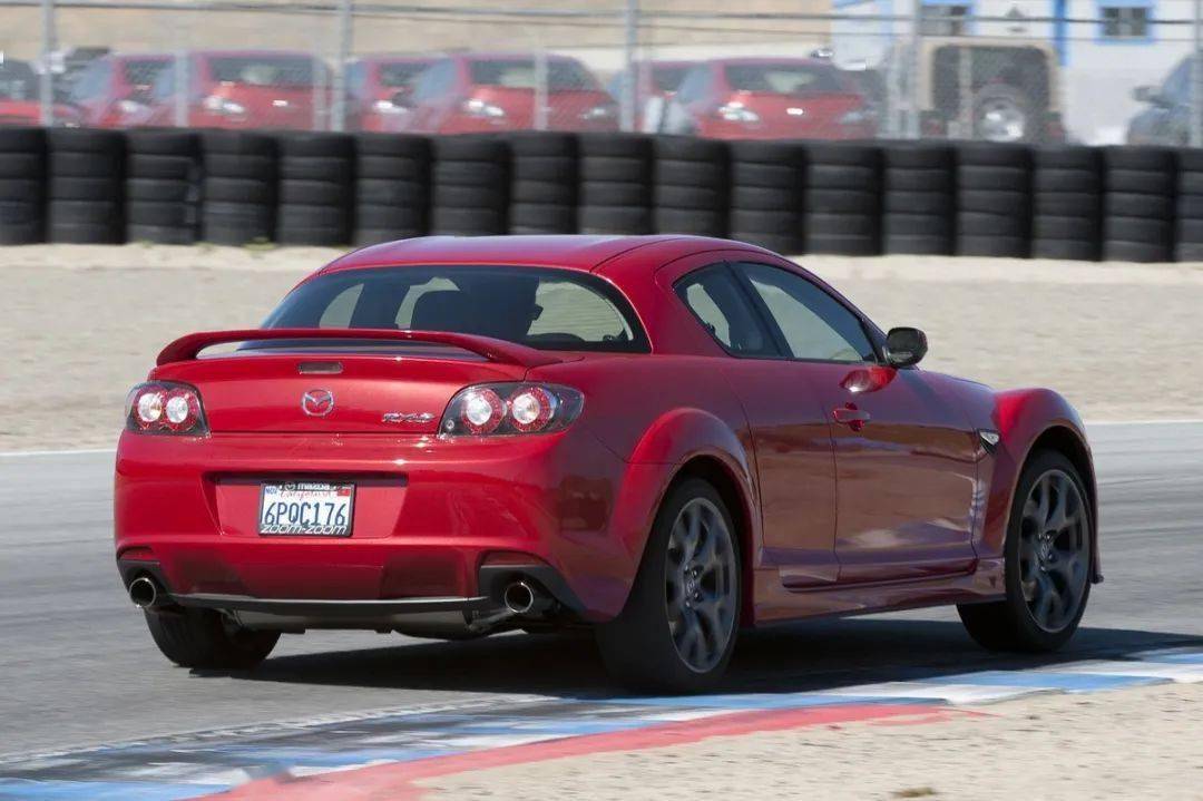 轉子絕唱,對開門下的駕駛革命