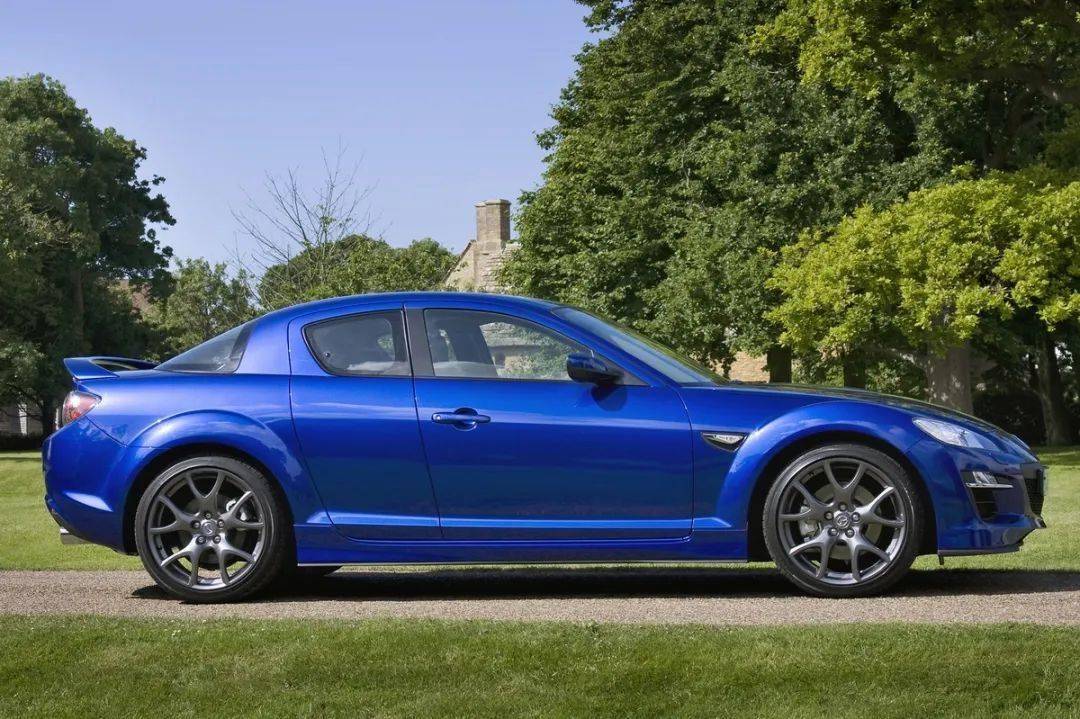 轉子絕唱,對開門下的駕駛革命