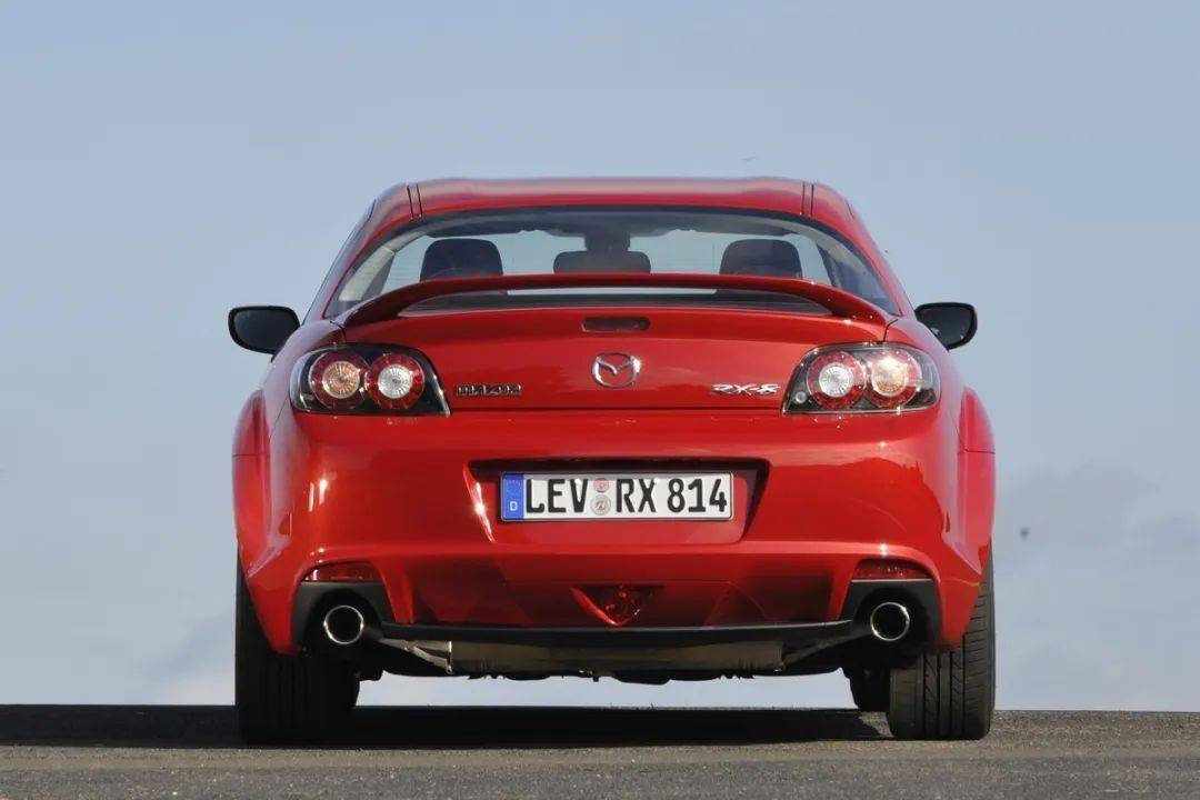 轉子絕唱,對開門下的駕駛革命