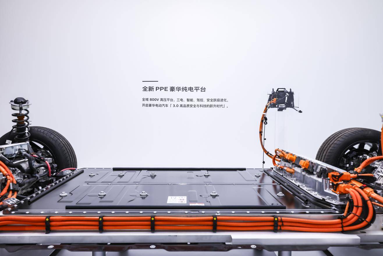 華為乾崑賦能百年德系智駕新征程:一汽奧迪開啟“油電同智”時代