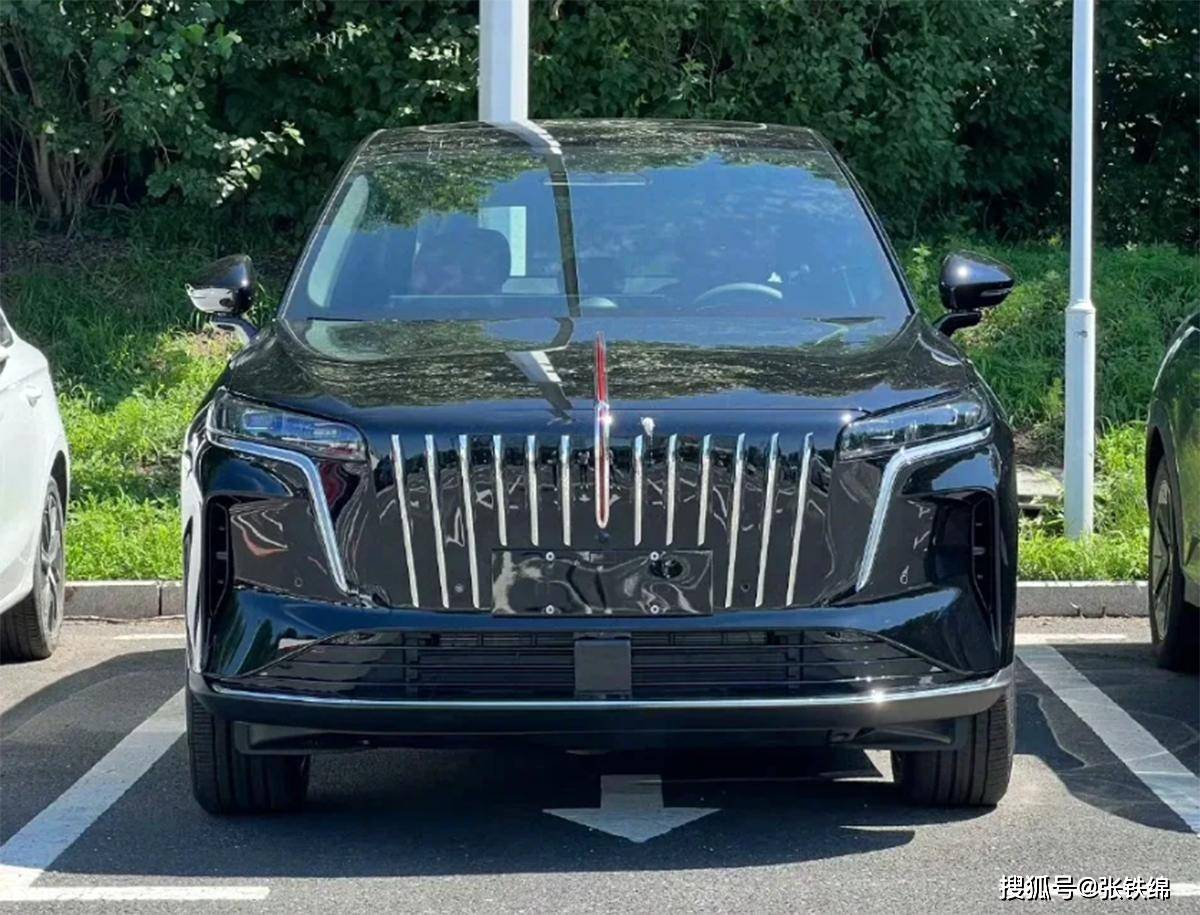 紅旗全新中型SUV,HS6正式申報,車長4925mm,搭載1.5T插混動力