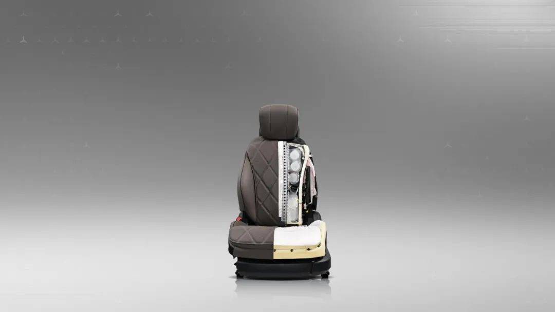 奔馳的標準:以感知,定調豪華