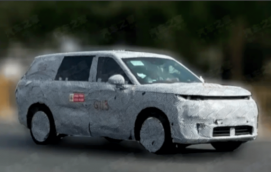 小鵬全新大型SUV諜照!增程動力,純電續航430km,800V架構5C快充