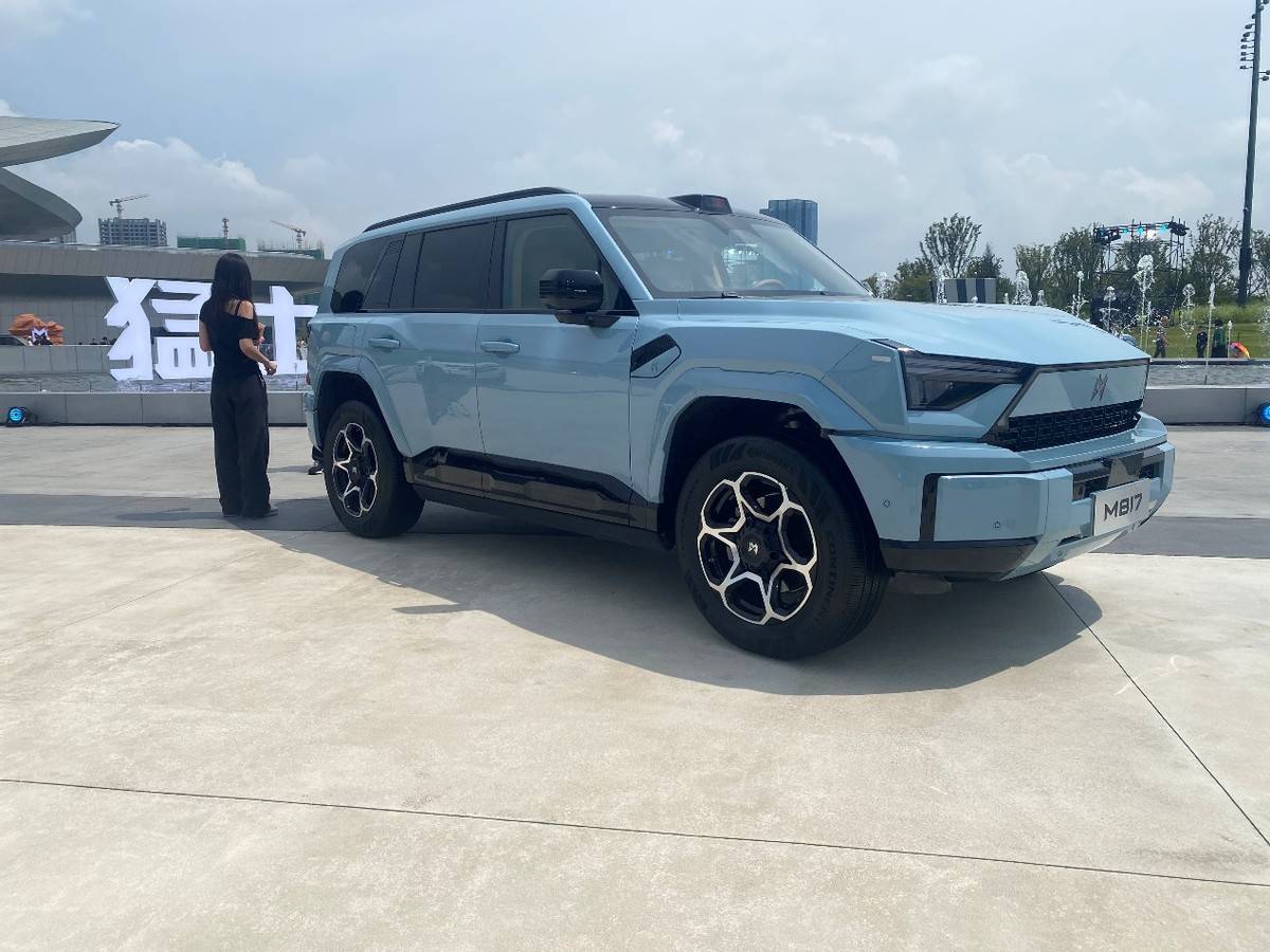 上市即破局!猛士M817:闖得了荒野,裝得下生活!