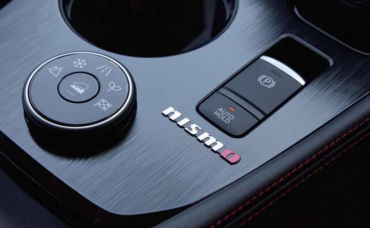 日產(chǎn)新奇駿要來了!提供多種外觀風格,國產(chǎn)繼續(xù)配1.5T三缸?