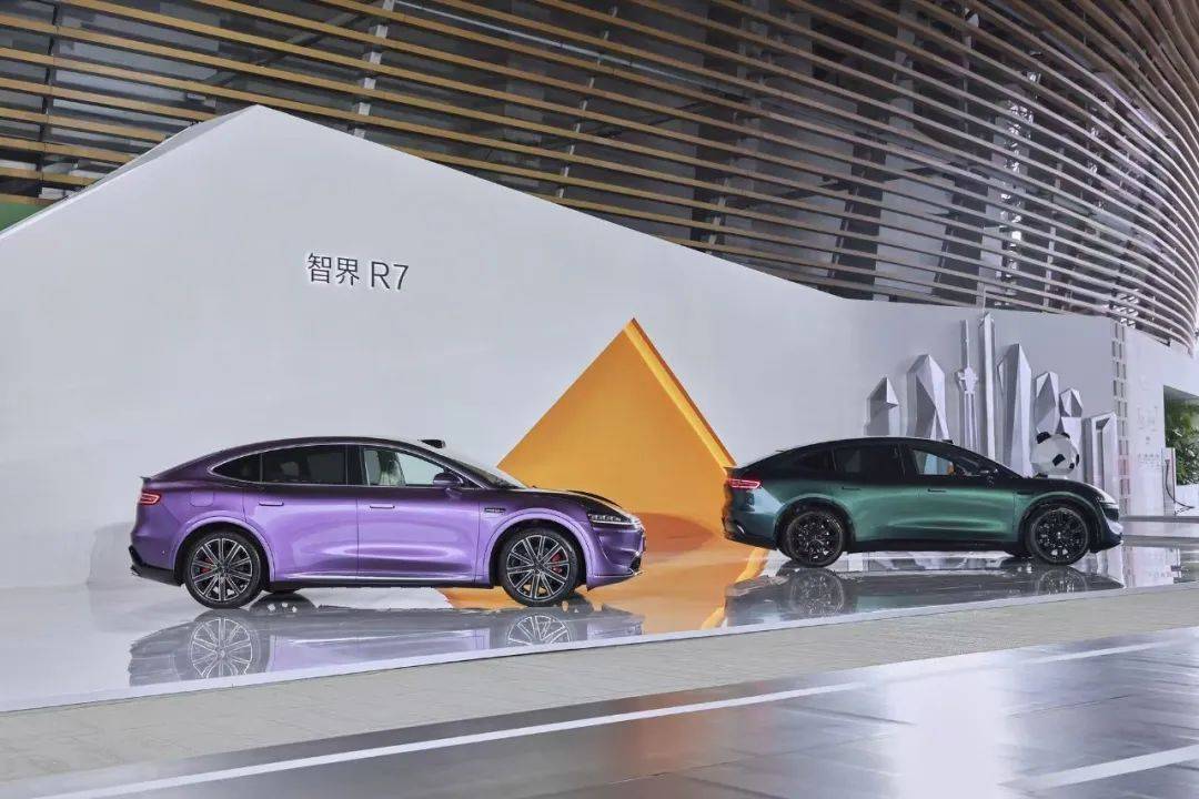 鴻蒙智行最多車型發布會!問界&智界三款新車,尚界H5預售 16.98 萬元起