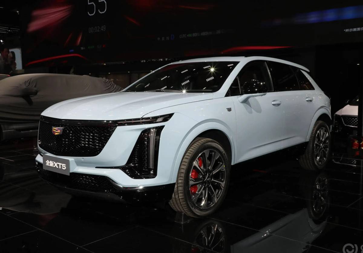 凱迪拉克豁出去了!新款XT5限時價22.99萬起,這回銷量要上漲?