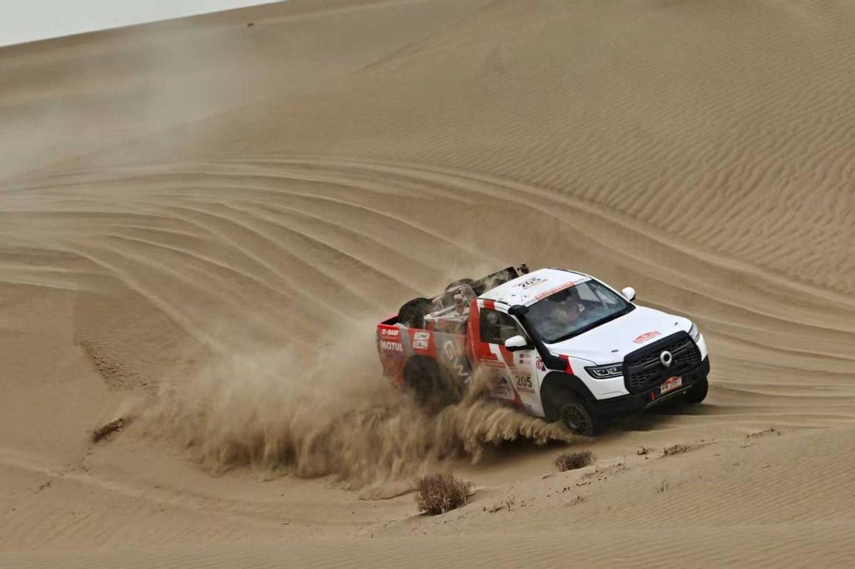 短軸、車輕、大心臟 ,“賽級皮卡”V6火炮預售22.98萬元