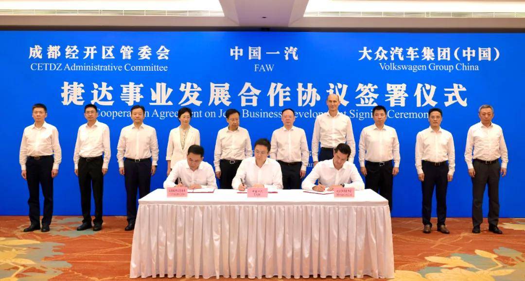 成都車(chē)展遇冷,大牌缺席,跟不上“中國(guó)速度”的品牌,連參賽資格或許都會(huì)丟失