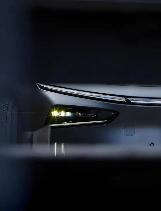 全新P7上市的背后:小鵬P7+的膠,傷了老車主的腰