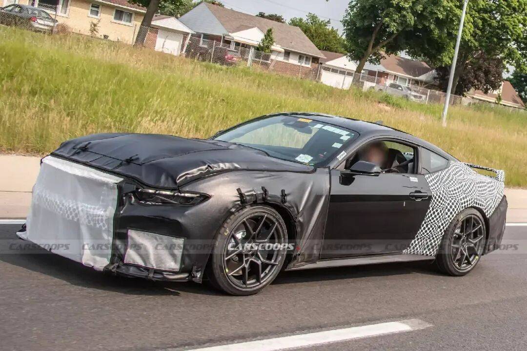 福特野馬GT500有望回歸,原型車諜照已曝光 | 酷樂汽車
