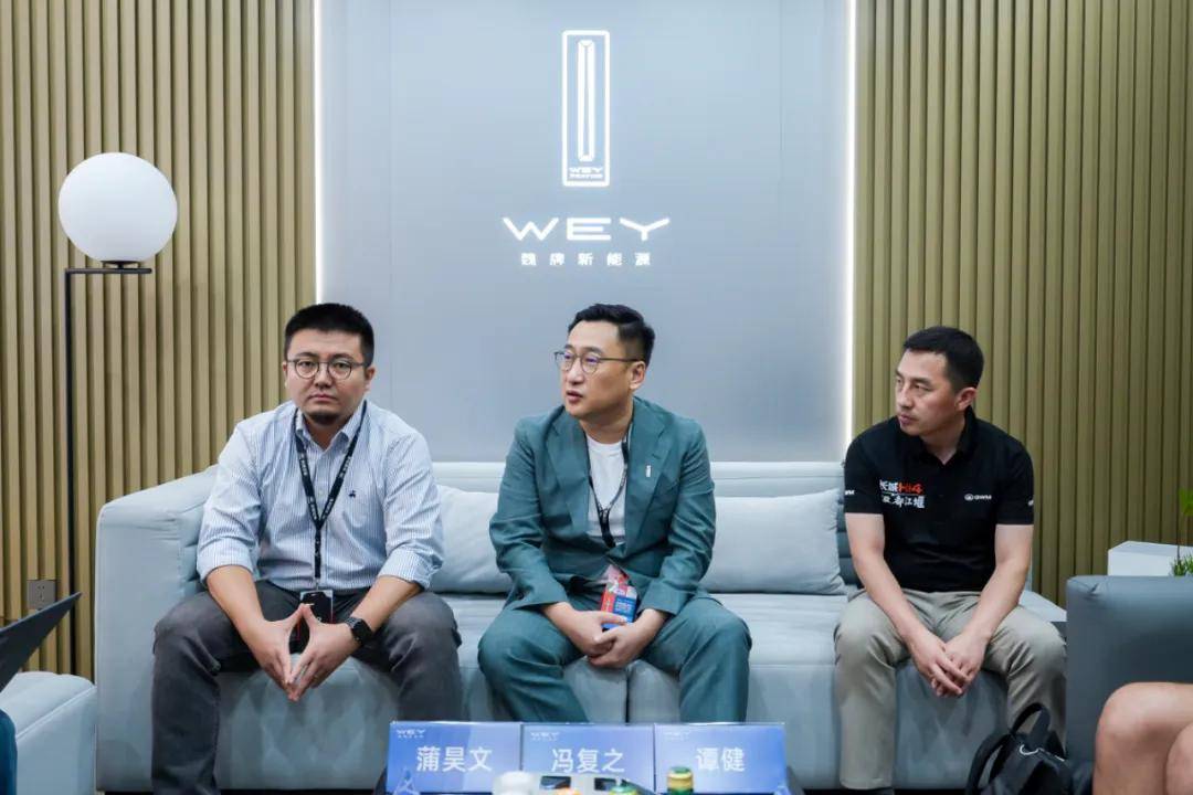 月銷持續(xù)過萬 直營店穩(wěn)步推進 魏牌漸入佳境