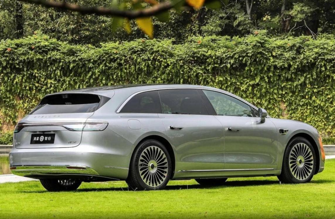 享界S9T對比奧迪E5,30萬預算,純電旅行車怎么選?