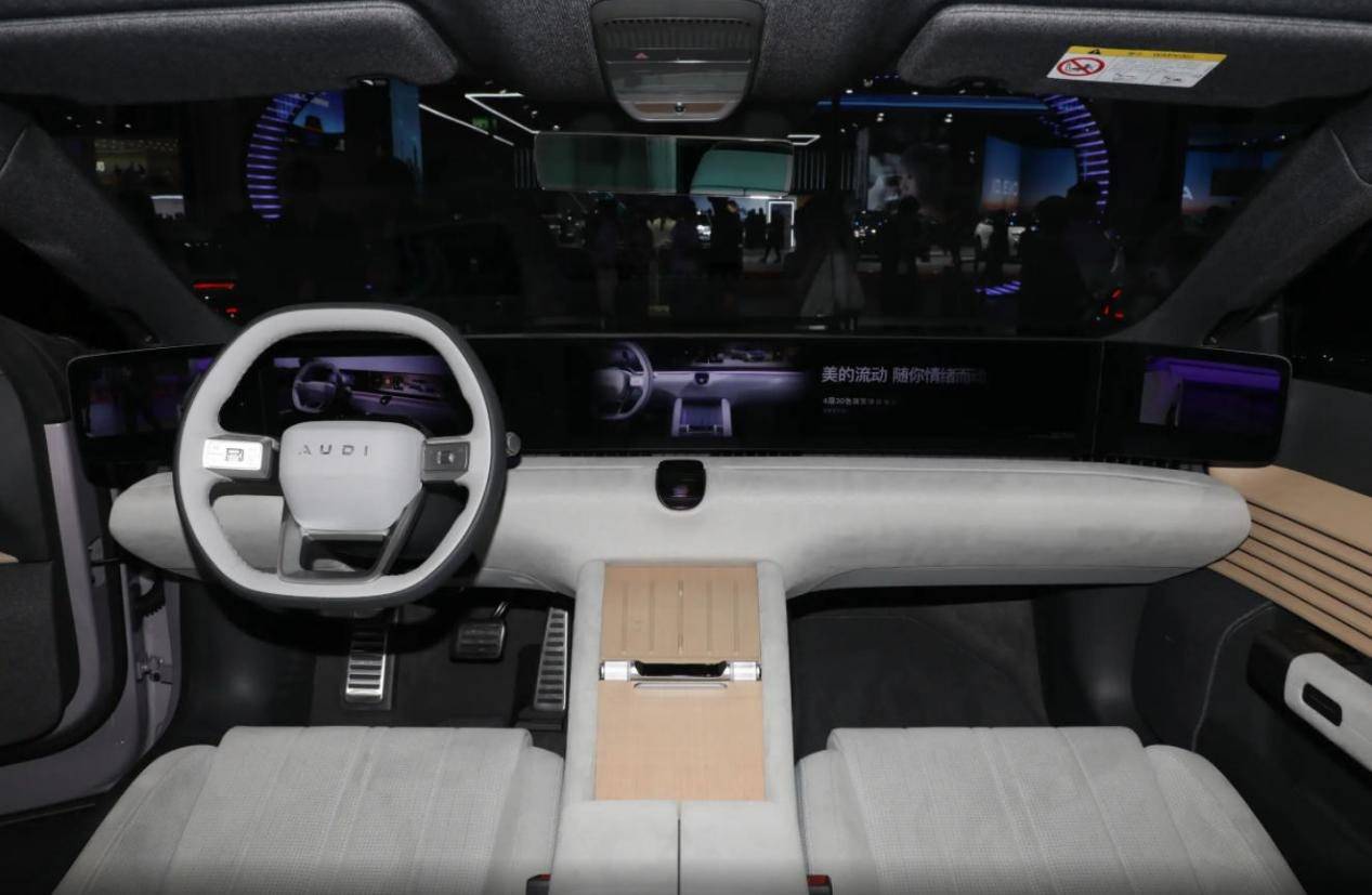 享界S9T對比奧迪E5,30萬預算,純電旅行車怎么選?