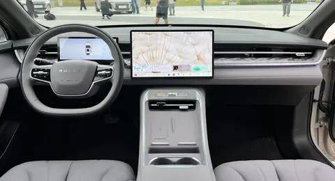 榮威M7 DMH限時售價8.58萬起,一箱油能跑2000+km!