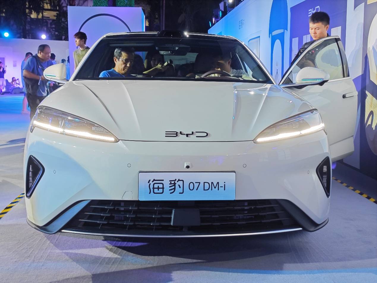 純電續(xù)航大幅升級 2026款比亞迪海豹07 DM-i怎么選?
