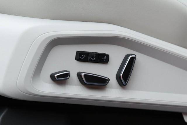 解決了這三個問題后,2026款福特銳界L成為燃油SUV的最優(yōu)解?