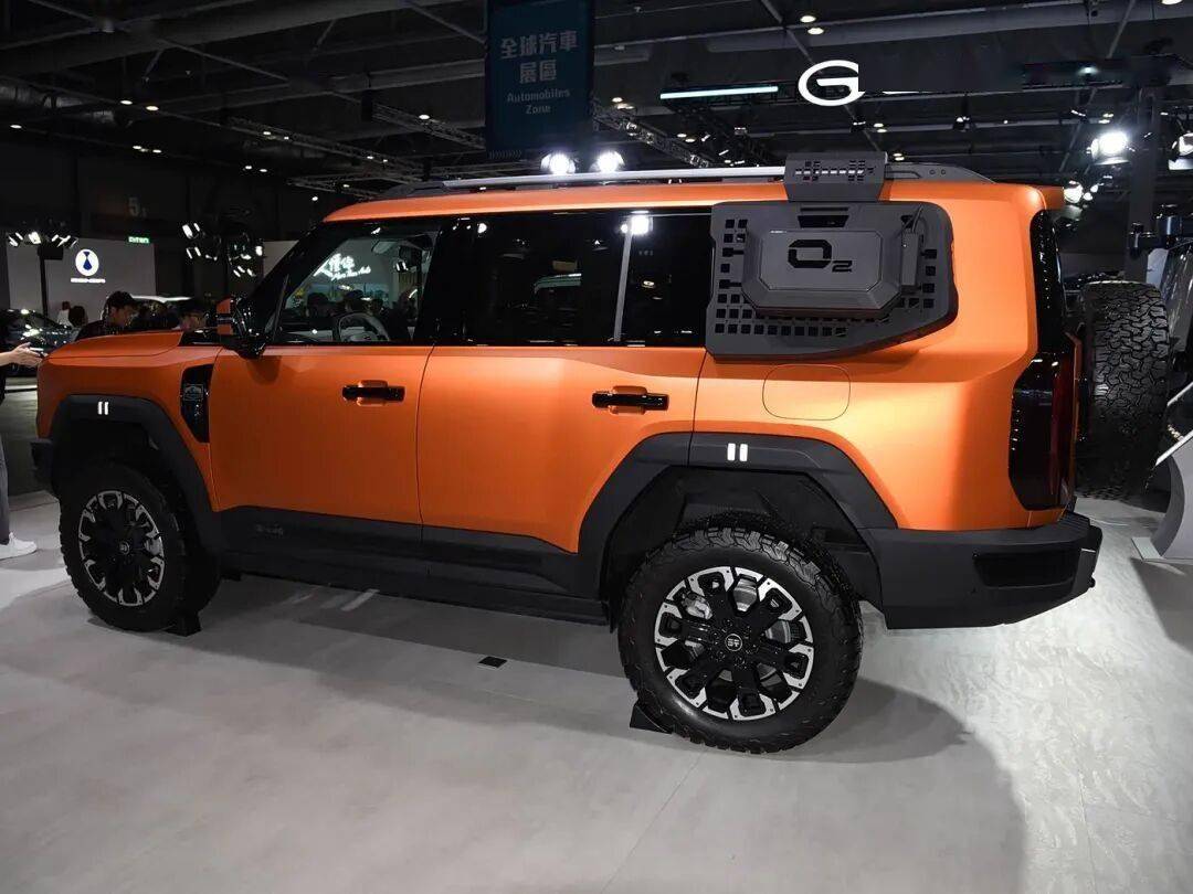 捷途汽車旗下捷途縱橫G700正式預售,新車共推出4款車型,預售價區間為34.99-42.99萬元