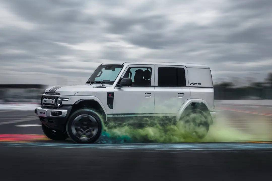 “夾縫”生意與人心洞察 iCAR從一開始就知道怎么玩